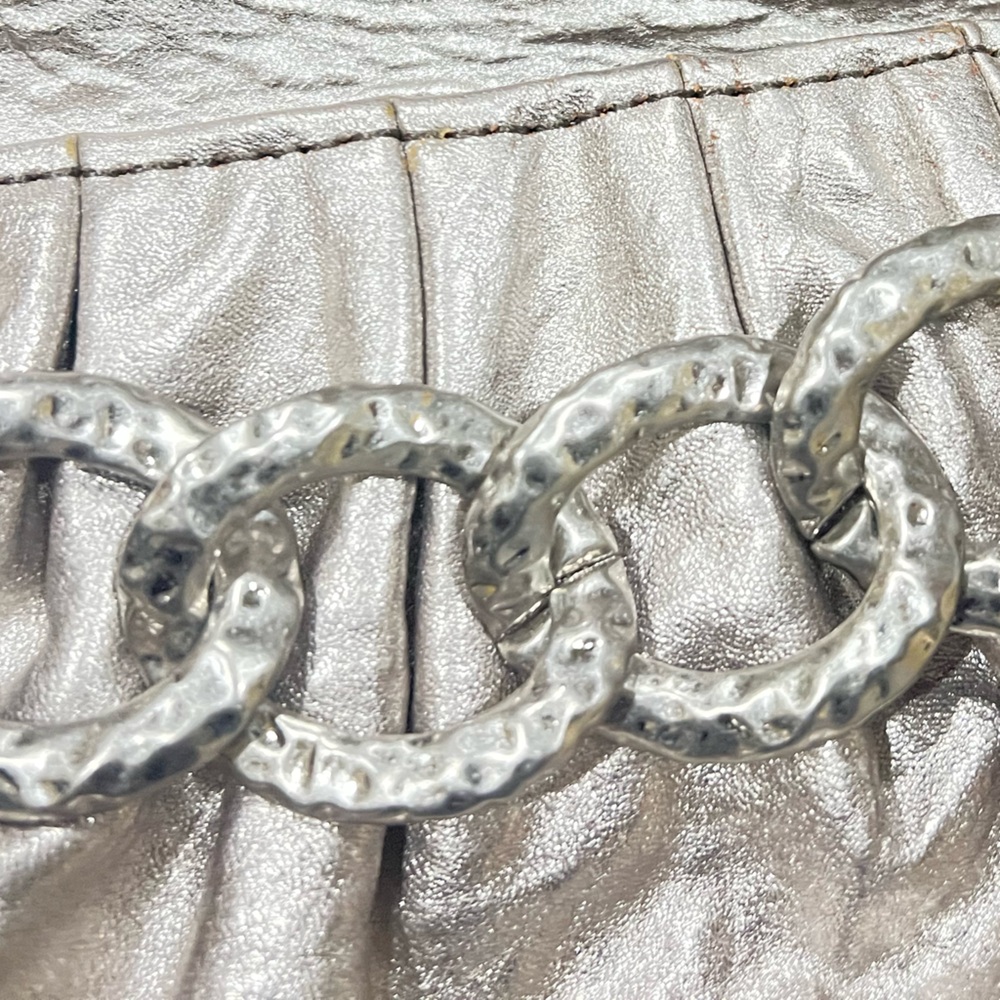 Juicy Couture Vintage Metallic Silver Crackled Leather Clutch - Y2K McBling - Picture 11 of 16